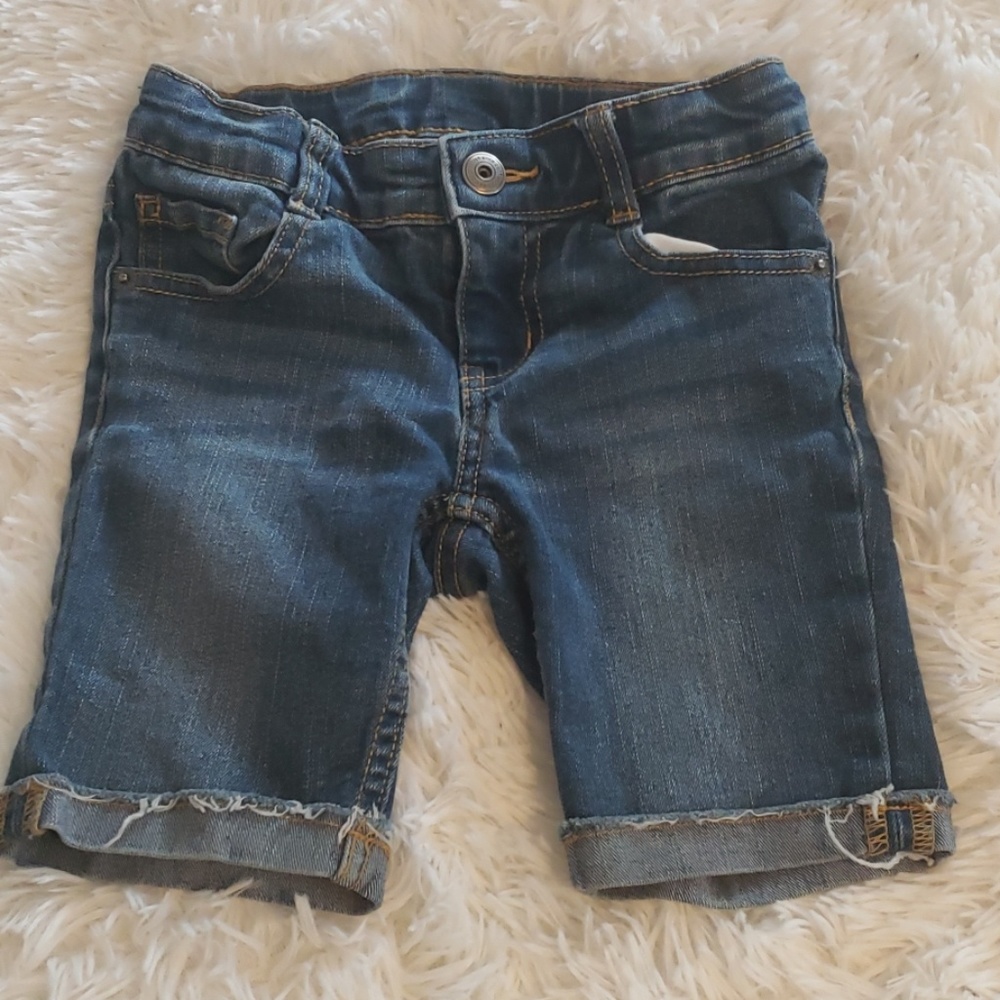 Girls cut off style denim shorts